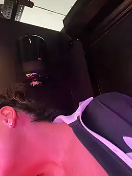 Queen_Dee_X webcam show