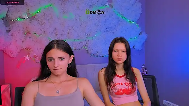 Онлайн чат XXX caroline_honeyy