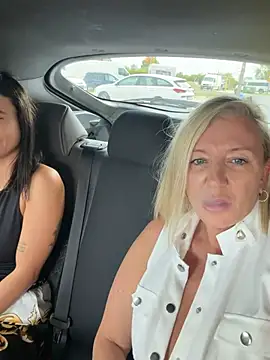 TUNDEROSE1 Live XXX-Chat