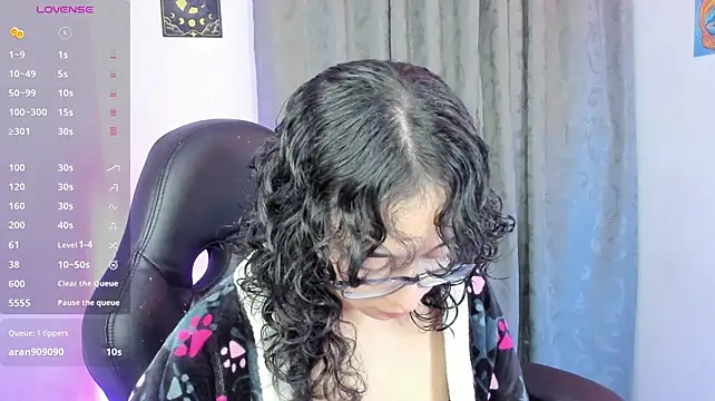 indra_cam's Live XXX Chat
