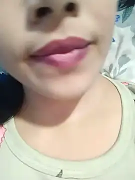 Chat +18 de Anki-doll ao vivo