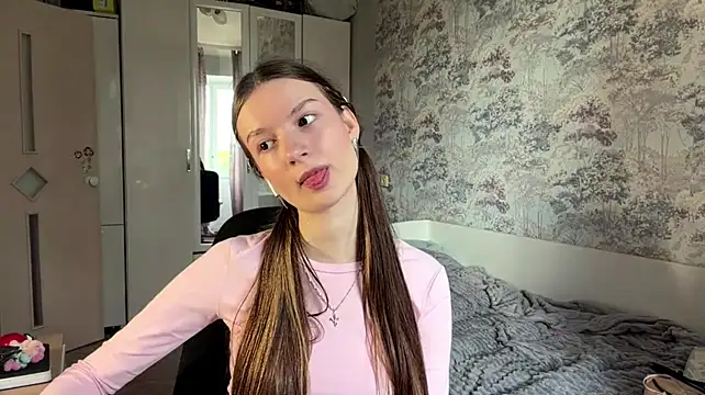Онлайн чат XXX MargoMarcell