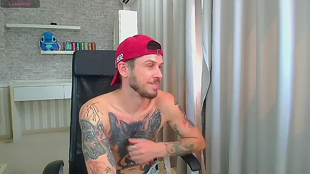Chat XXX ao vivo de JonahShaw