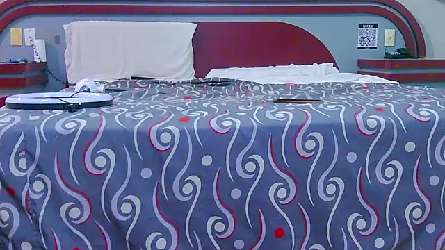 Latinopervs লাইভ XXX চ্যাট