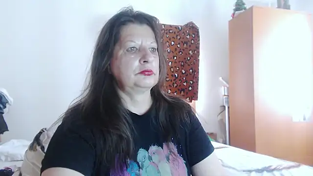 ExtasyMature Chat XXX live