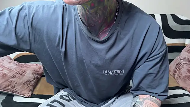 Онлайн чат XXX Anubisgods