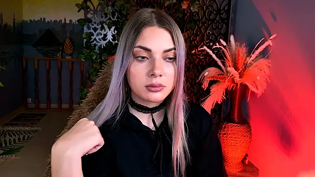 Chat XXX en directo de HyileyClark