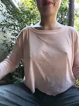 Lolan-00 在線直播表演