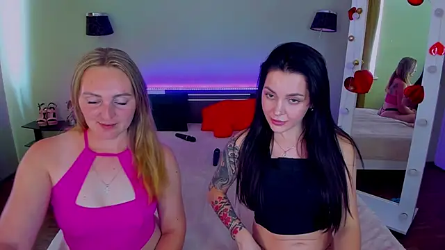 XXX chat uživo modela MagicEyess