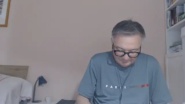 YOU6me Pertunjukan Webcam