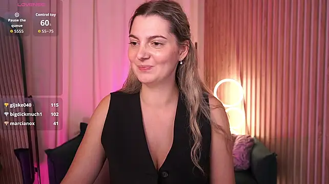 LucreciaStorm Live XXX Chat