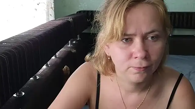 Živý XXX chat Riley_Roo