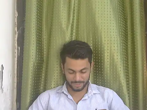 Stubborndesiboy Live XXX-Chat
