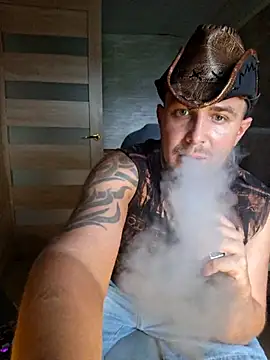 دردشة Foxyshaved الجنسية المباشرة