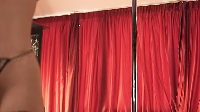 XXX chat uživo modela LuxenNoir