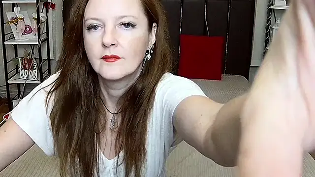 Czat XXX na żywo – MeganPirs