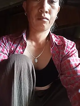 Heli_pusy's Live XXX Chat