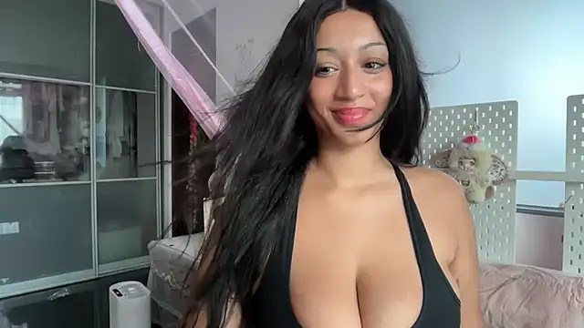 Naomisroom's Live XXX Chat