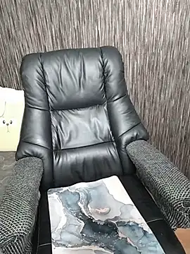 XXX chat uživo modela Edelweiss8888