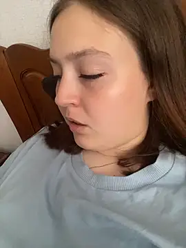 SweetyCute7 Webcam Show
