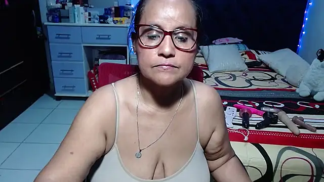 pervert_mommy_: онлайн-секс-чат