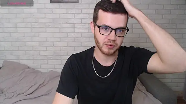 Alexxx_horny Adlı Modelin Canlı XXX Sohbeti