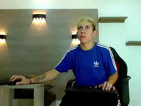 Gaeliitto Chat XXX in diretta