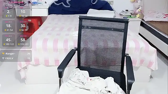 Živý XXX chat miaomiao-99