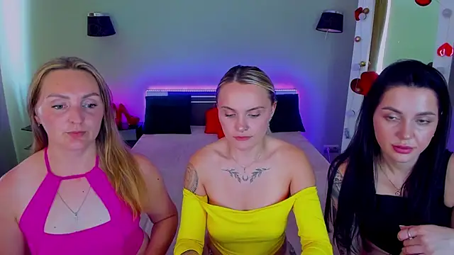 Chat XXX en directo de MagicEyess