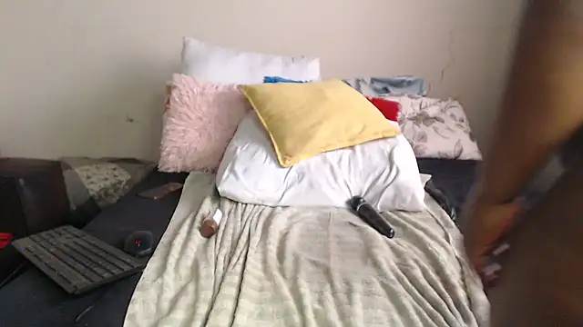 Hugecurvyass3xx 现场XXX聊天