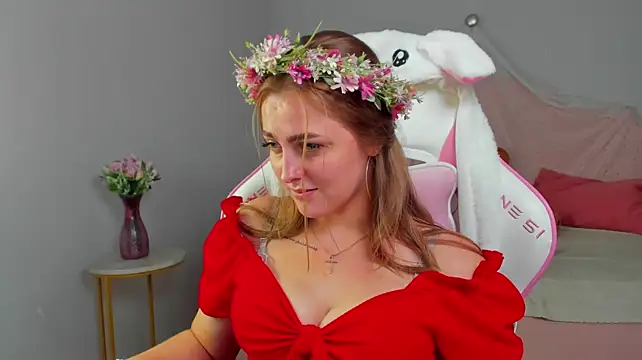 EllaBells' Webcam Show