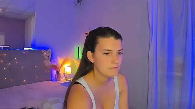 Laura_Leee: απευθείας συνομιλία ΧΧΧ