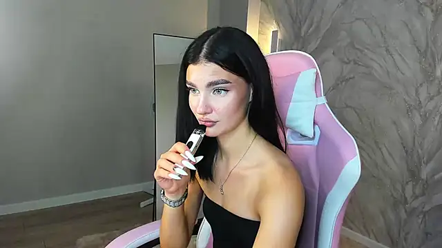 black_cat live XXX chat