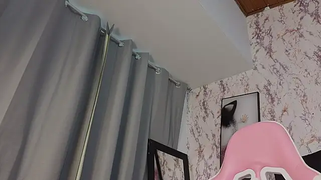 Larissa_Antonella live XXX chat