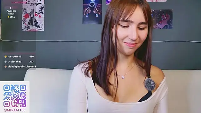 Živý XXX chat Baby_Miira