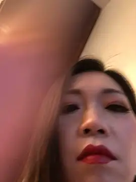 Eden-166's Live XXX Chat