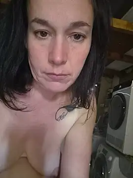 Aliciadelicieuse live XXX chat