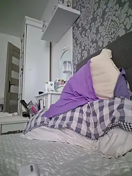 LanaSoftt – Naživo XXX chat