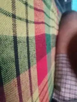 yoursexslave05 Show in webcam