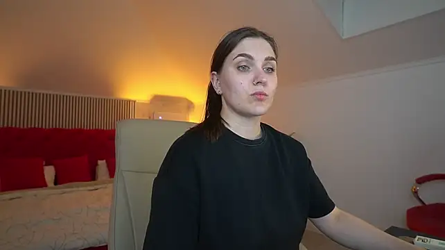 צ'אט XXX בשידור חי של EmmyCharmm