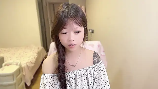 xiaobaozi-520 – Live XXX-chat