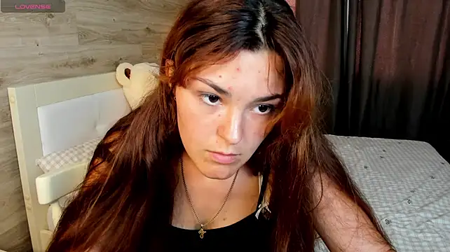 Chat +18 de LeyaaStarr ao vivo
