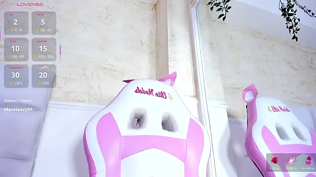 ScarletEvanss_'s Live XXX Chat