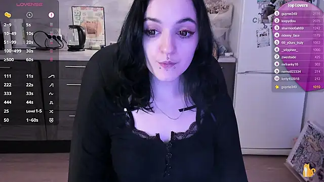 Chat XXX en directo de lina__tyaaan