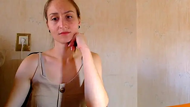 XXX chat uživo modela Just_Julie_