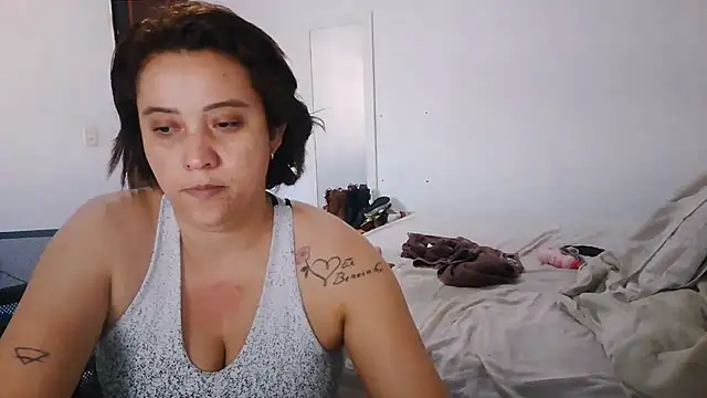 Czat XXX na żywo – BIADELICIA1