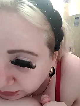 Chat XXX ao vivo de Missy_DM