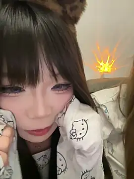 yyydgda Show in webcam