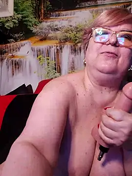 QueenPammy1 现场XXX聊天