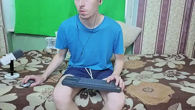 Darien_Brown Show Webcam